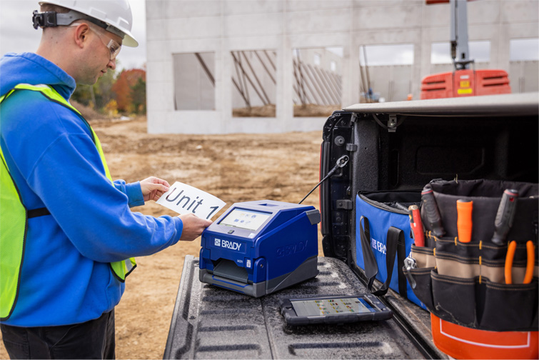 Impresora industrial transportable Brady i4311